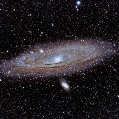 La galaxie d'Andromède au 400mm, 300 poses de 60 secondes, caméra refroidie